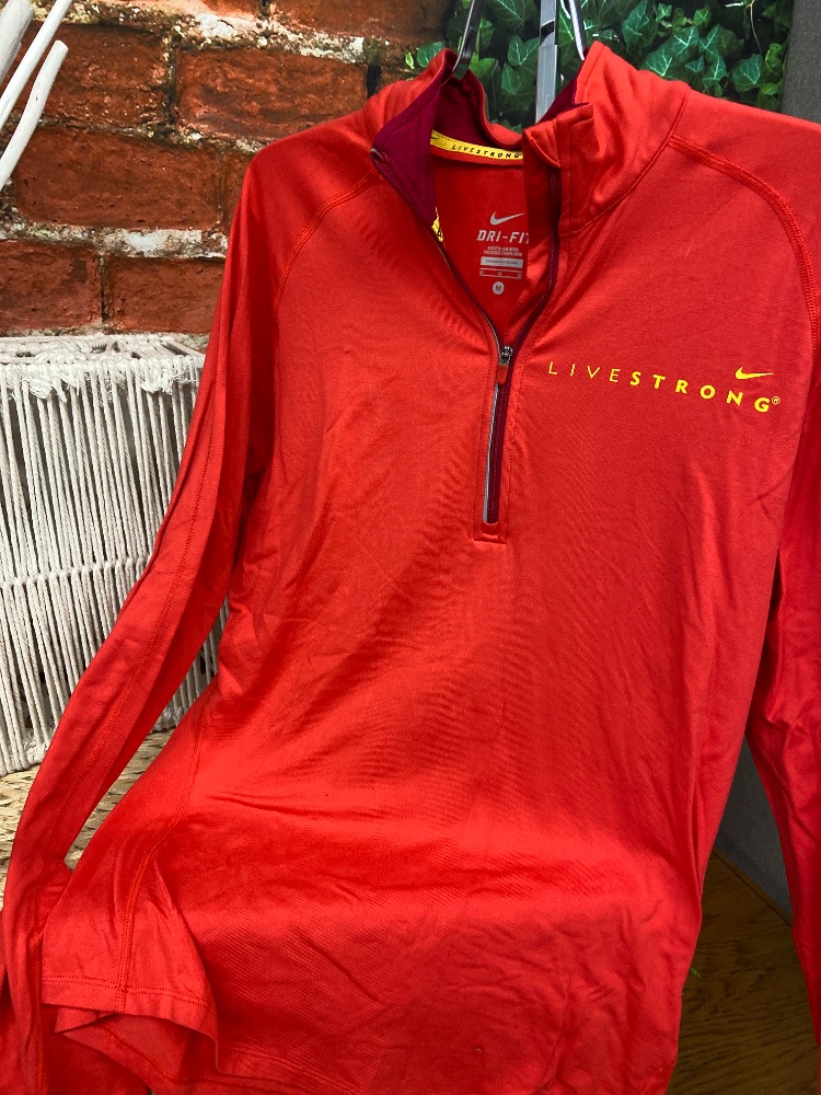 Nike ladies pullover
