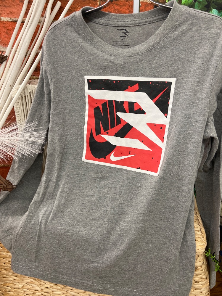 Nike youth T-shirt