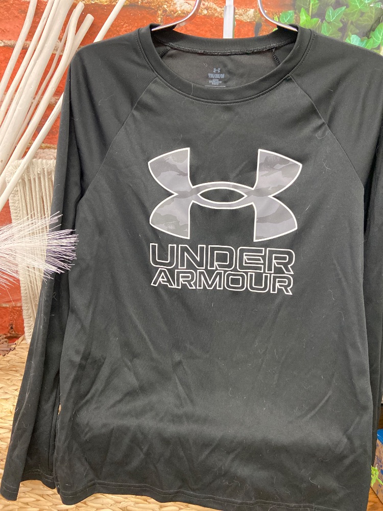 Under armour youth shirt