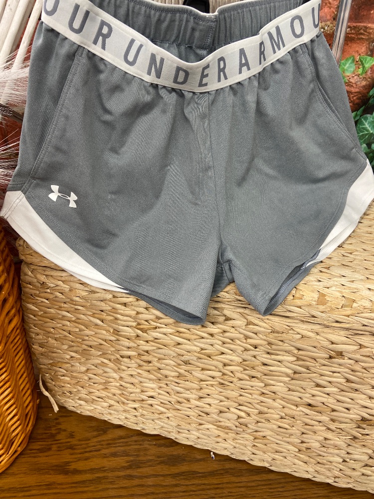 Under armour shorts adult