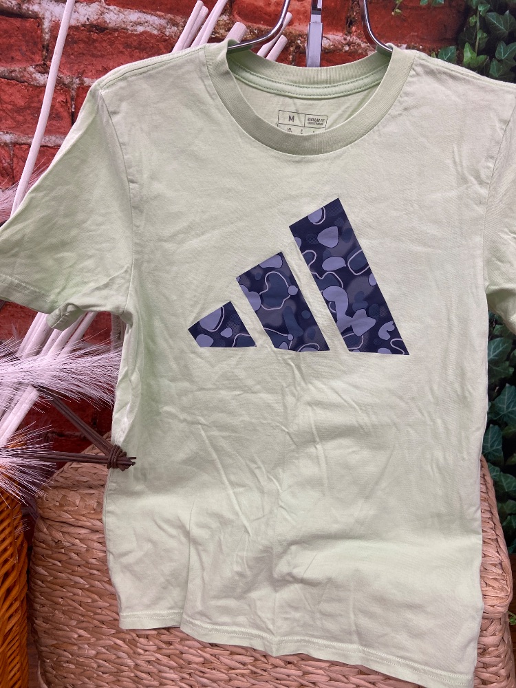 Adidas T-shirt youth medium