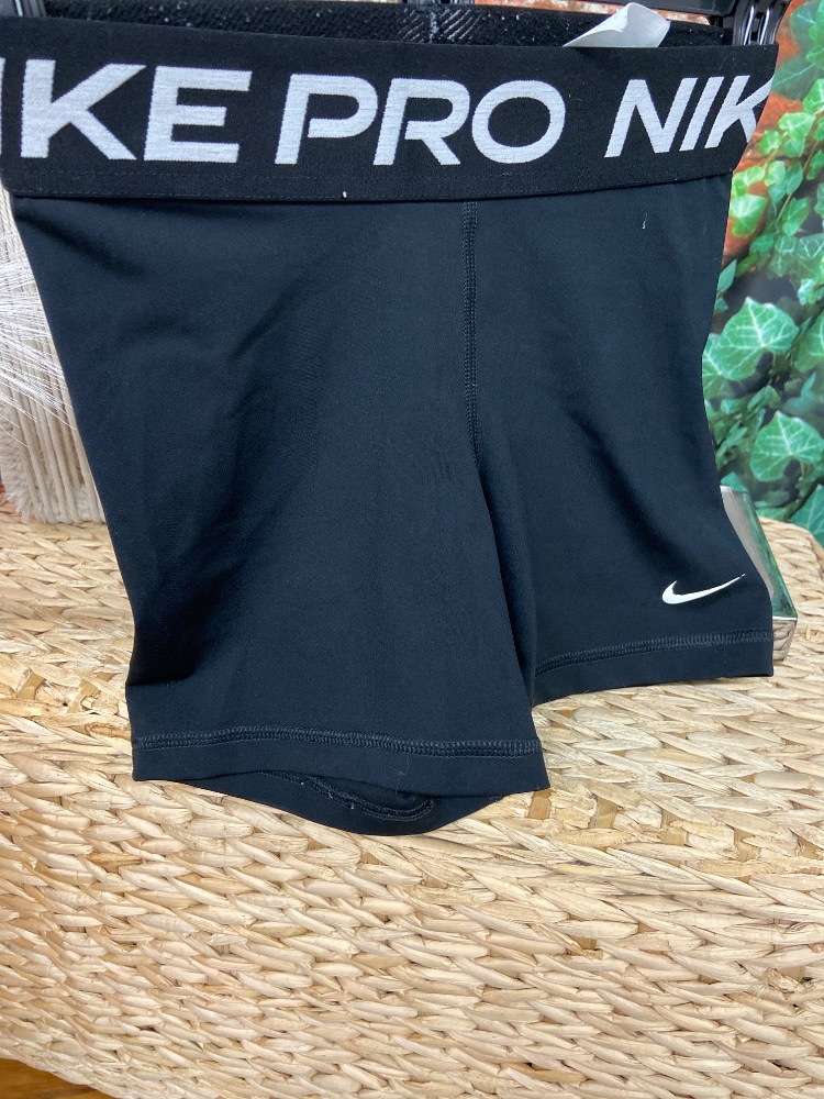 Adult Nike pro bike shorts