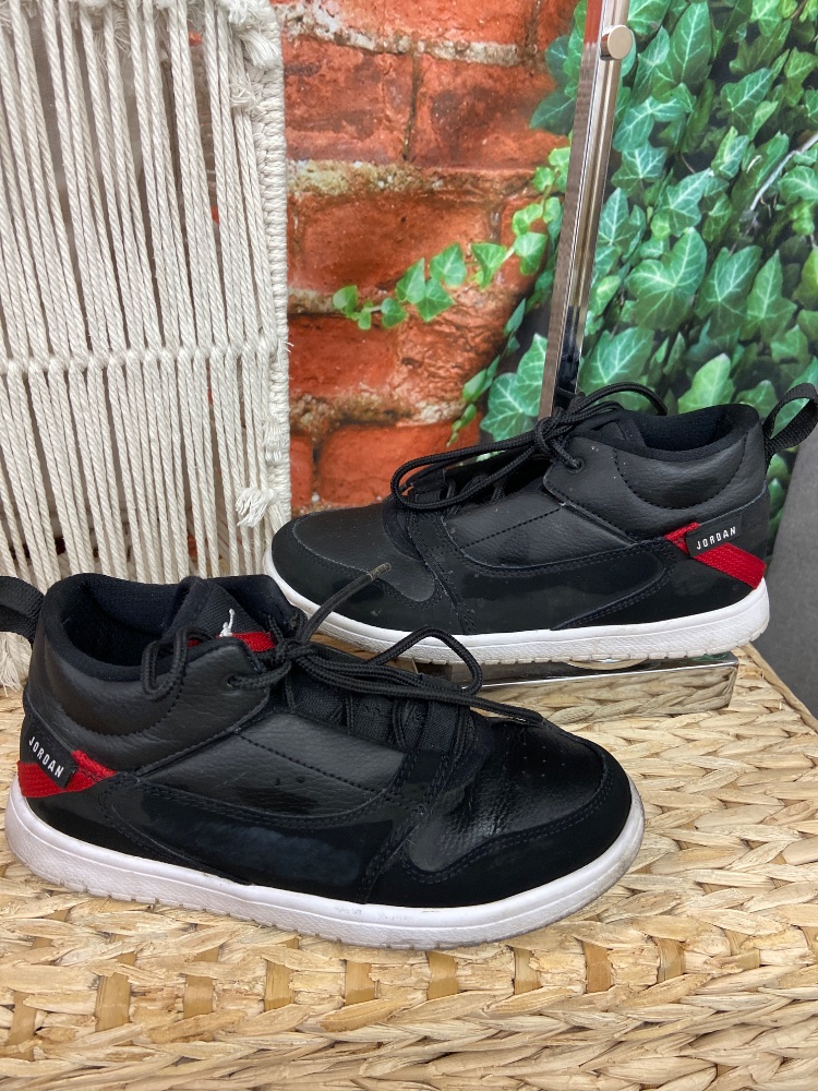 Nike Jordan youth shoes