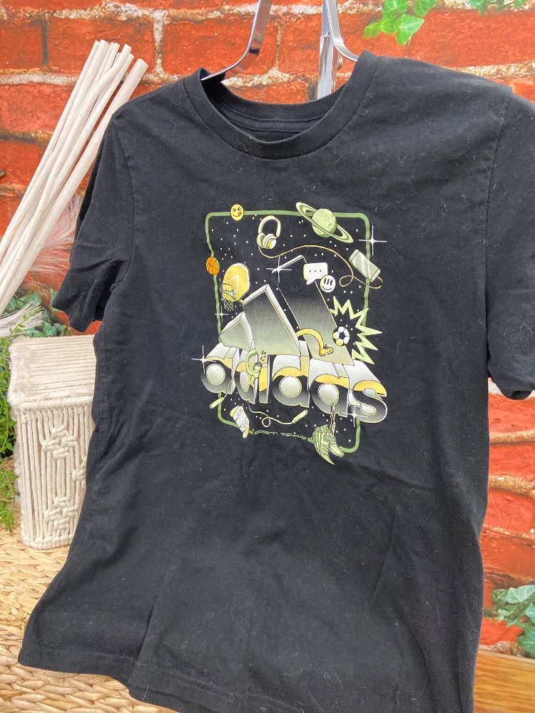 Adidas T-shirt youth medium