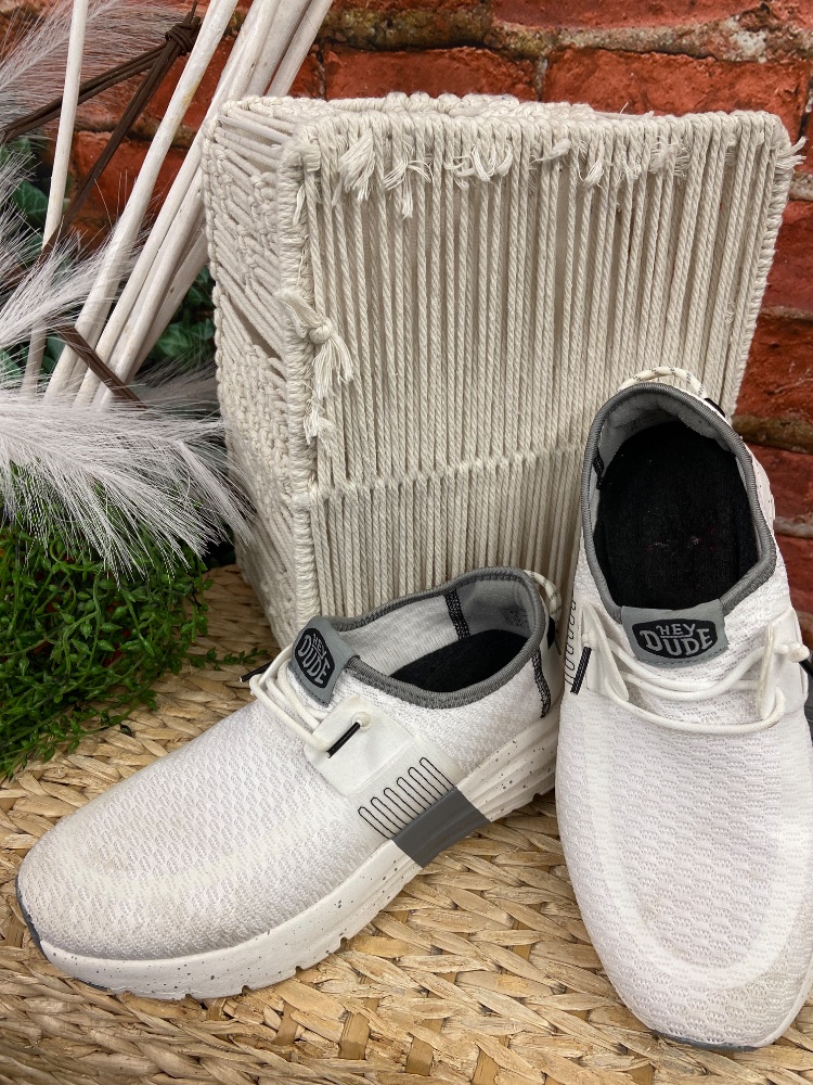 Hey dude adult tennis shoes