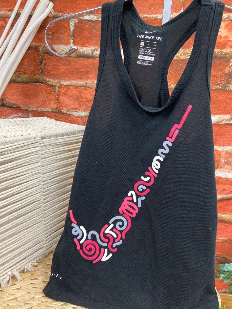 Nike youth small tank top