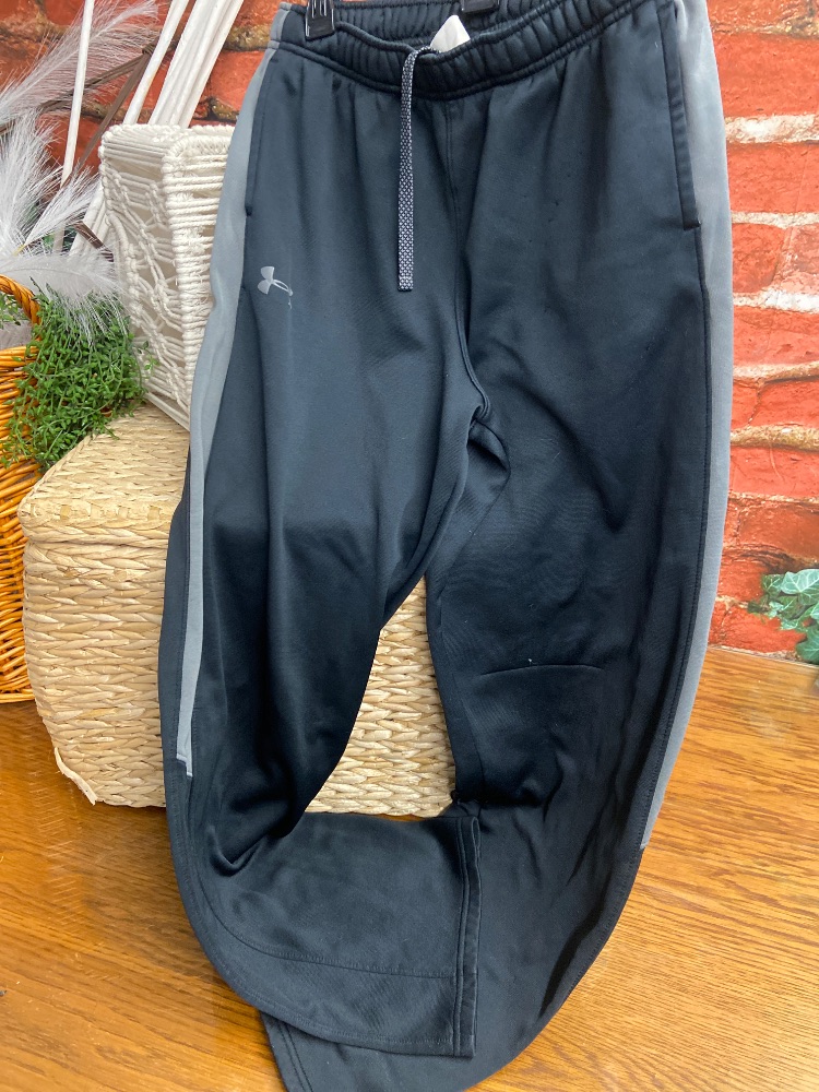 Under armour youth X-Large pants