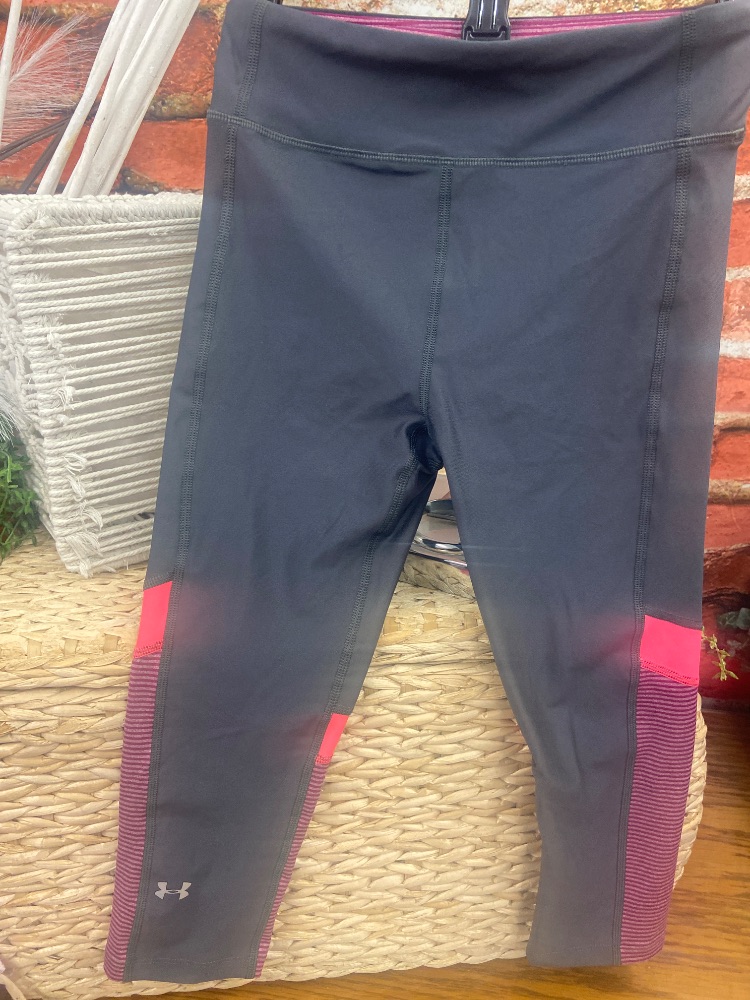 Under armour adult small