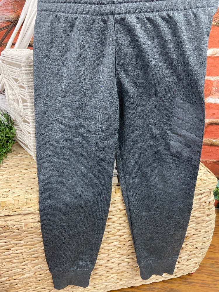 Nike joggers toddler 6