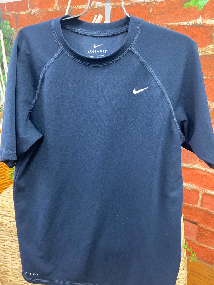Nike drifit men’s shirt