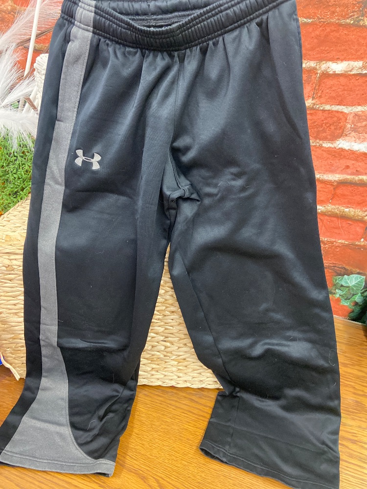 Under armour youth large pants