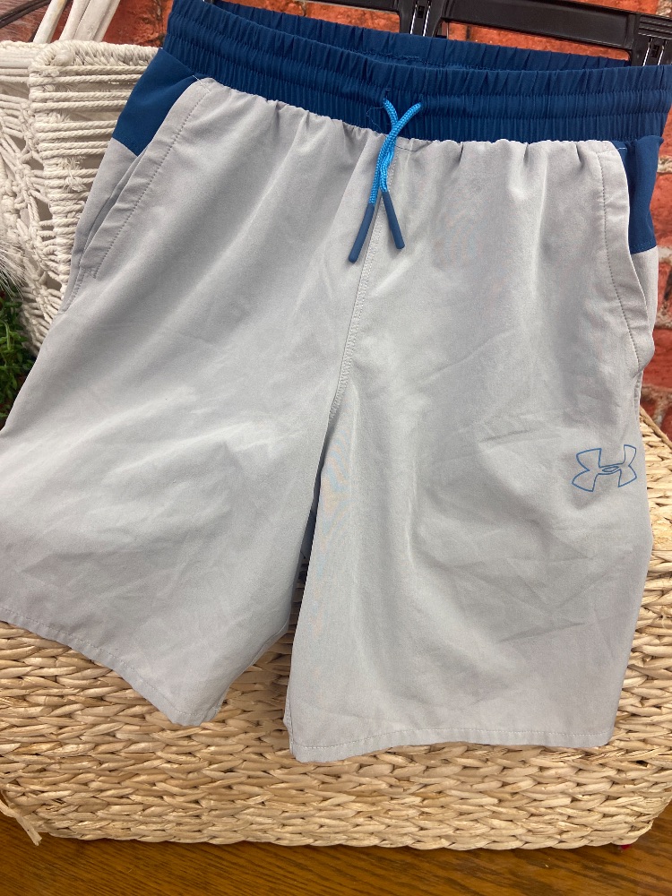 Under armour shirt youth