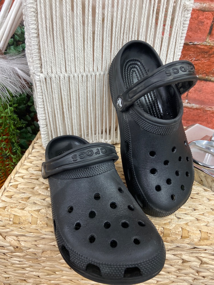 Crocs