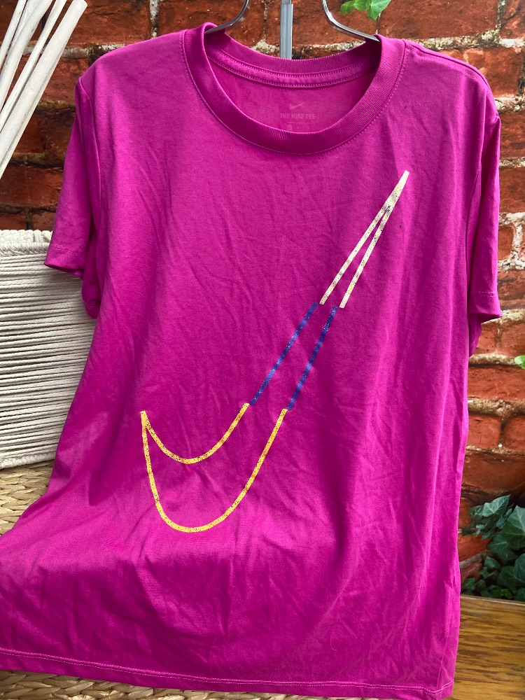 Nike drifit youth shirt