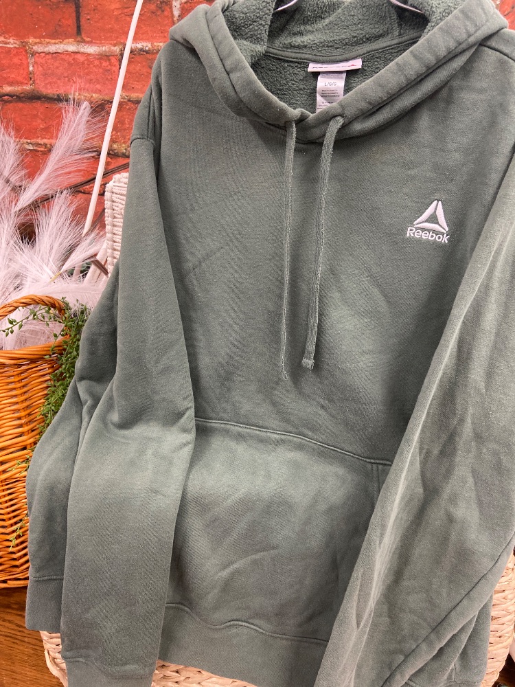 Reebok hoodie men’s large