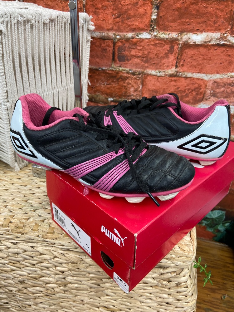 Puma soccer cleats
