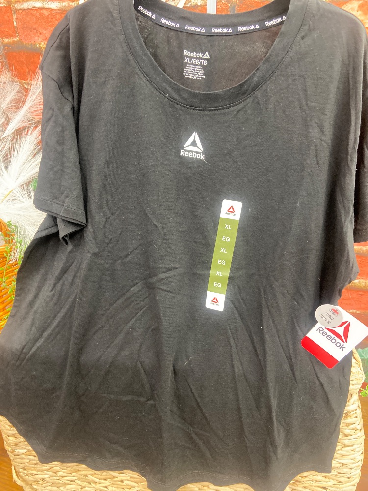 New Reebok ladies shirt