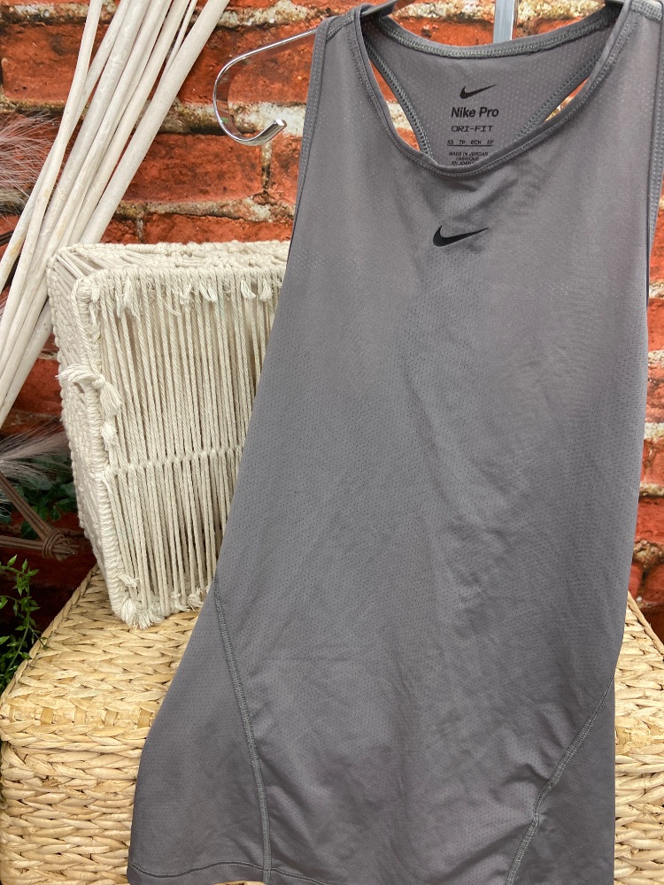 Nike tank top