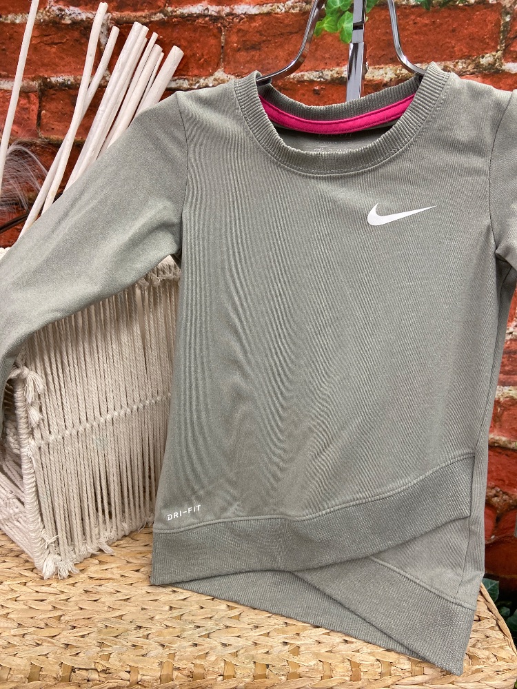 Nike toddler shirt