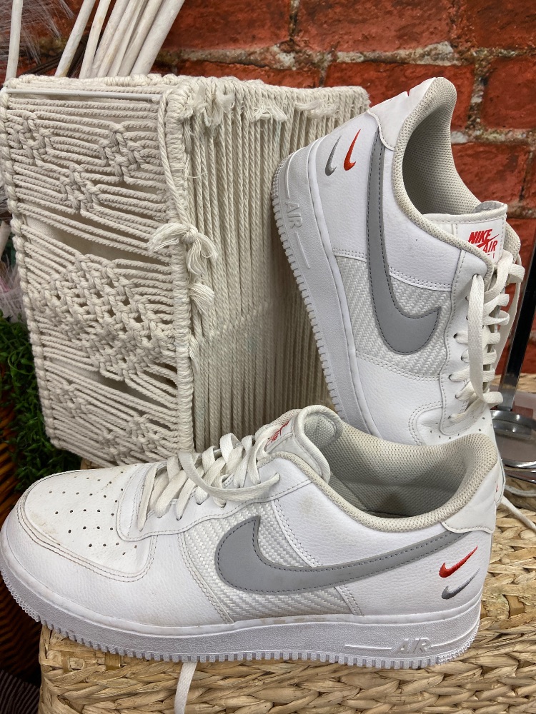 Nike men’s shoes