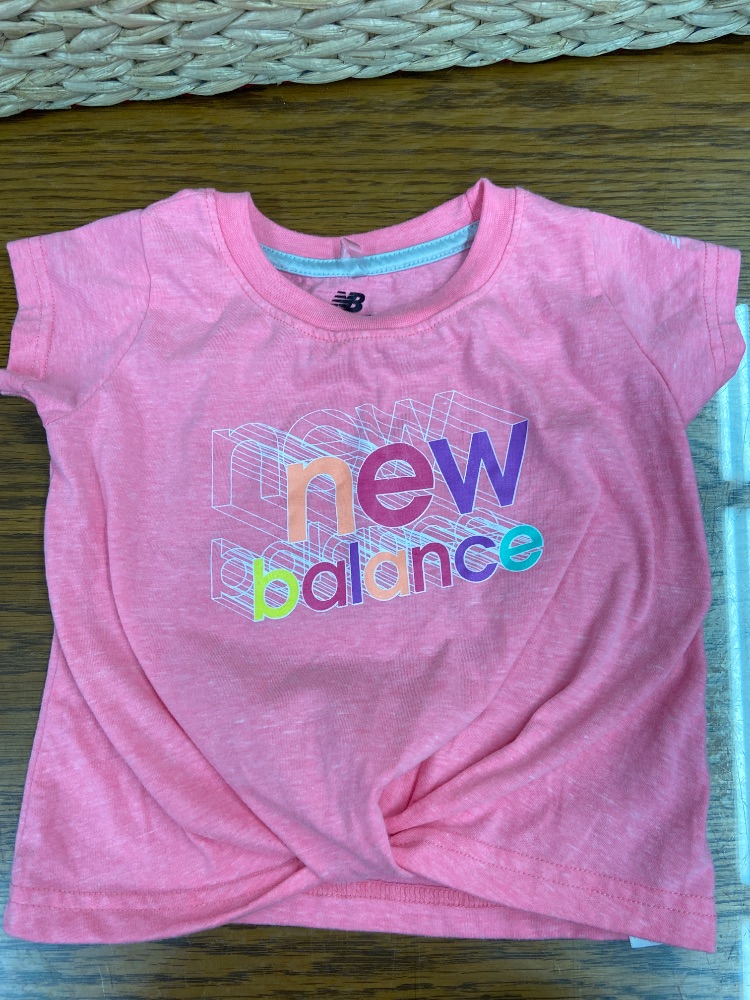 New balance T-shirt