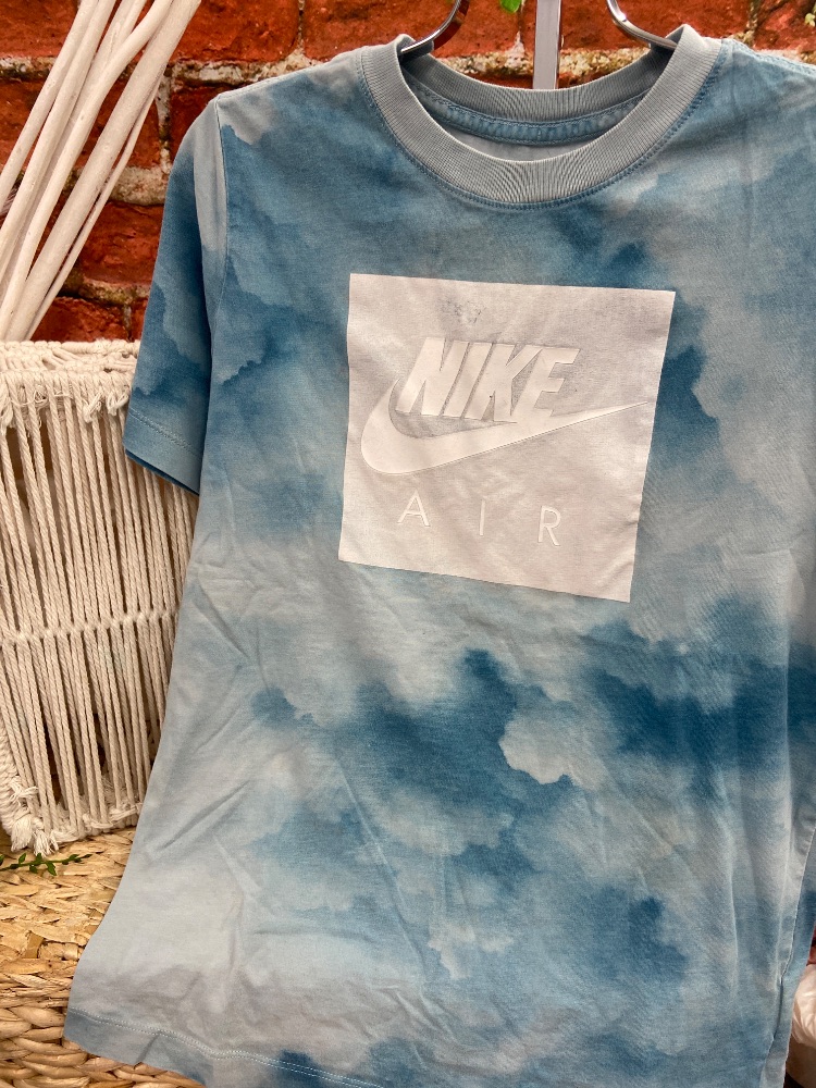 Nike youth T-shirt