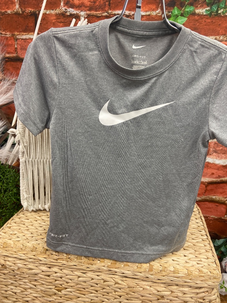Nike youth